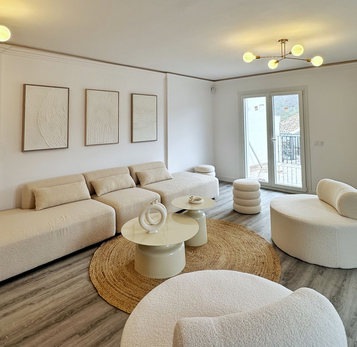 5 Bedroom Apartment for Sale in Benahavís — 4