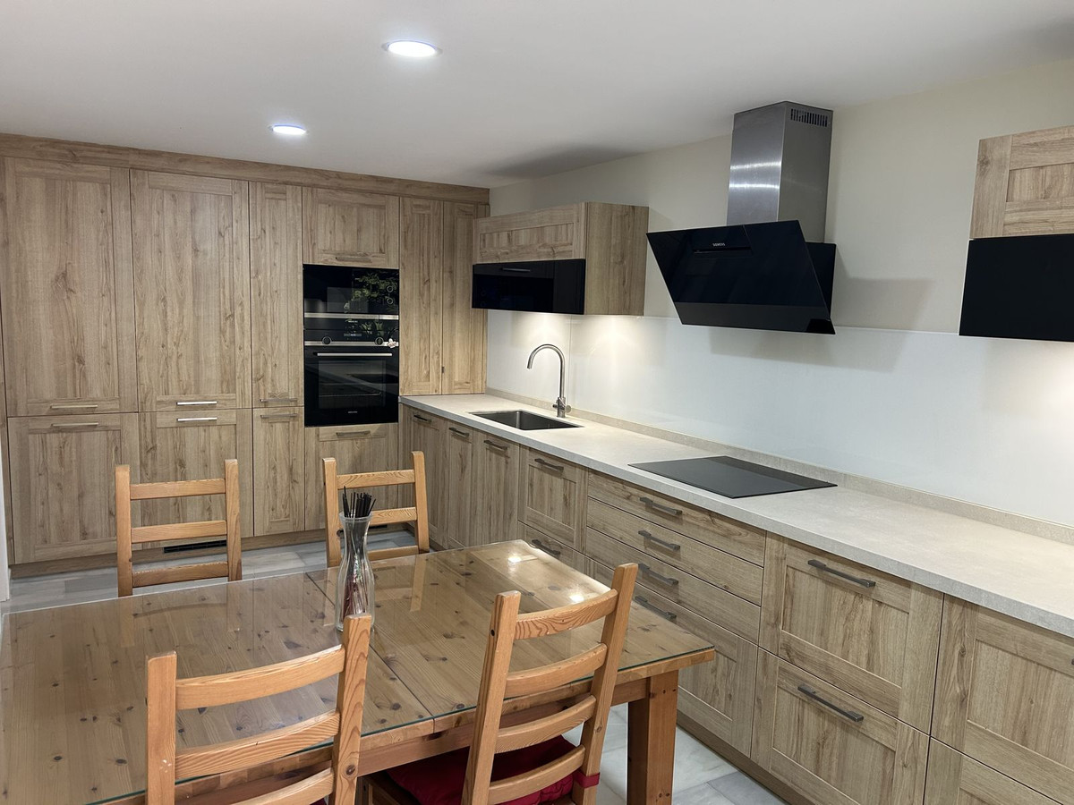 4 Bedroom Villa for Sale in Atalaya — view 10
