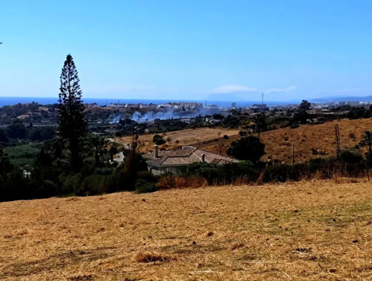 Plot for Sale in Estepona