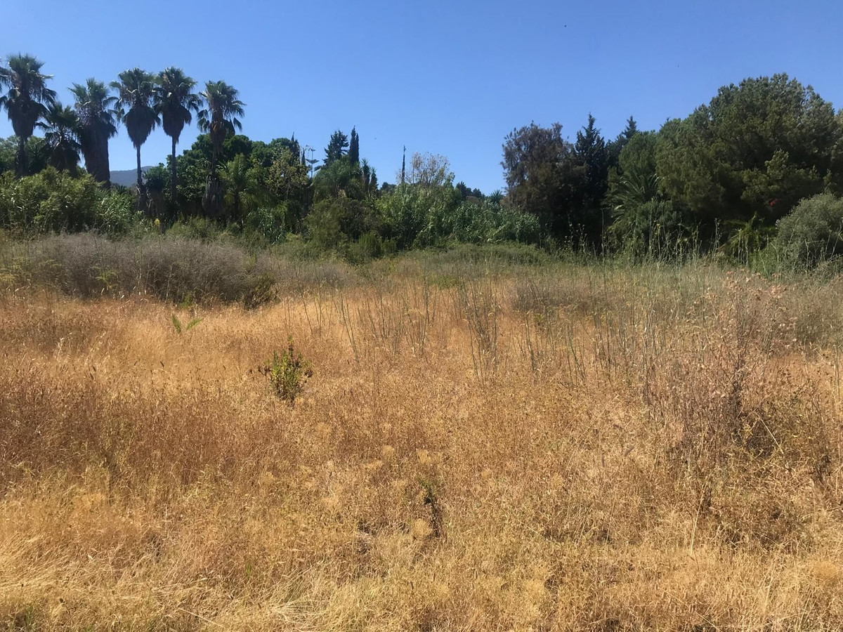 Plot for Sale in Estepona — 3