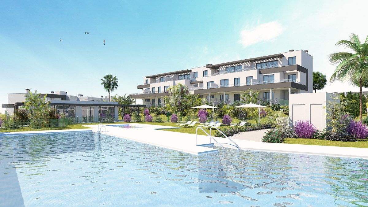 3 Bedroom Apartment for Sale in Estepona