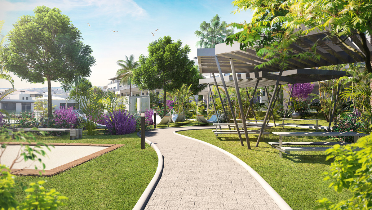 3 Bedroom Apartment for Sale in Estepona — 3