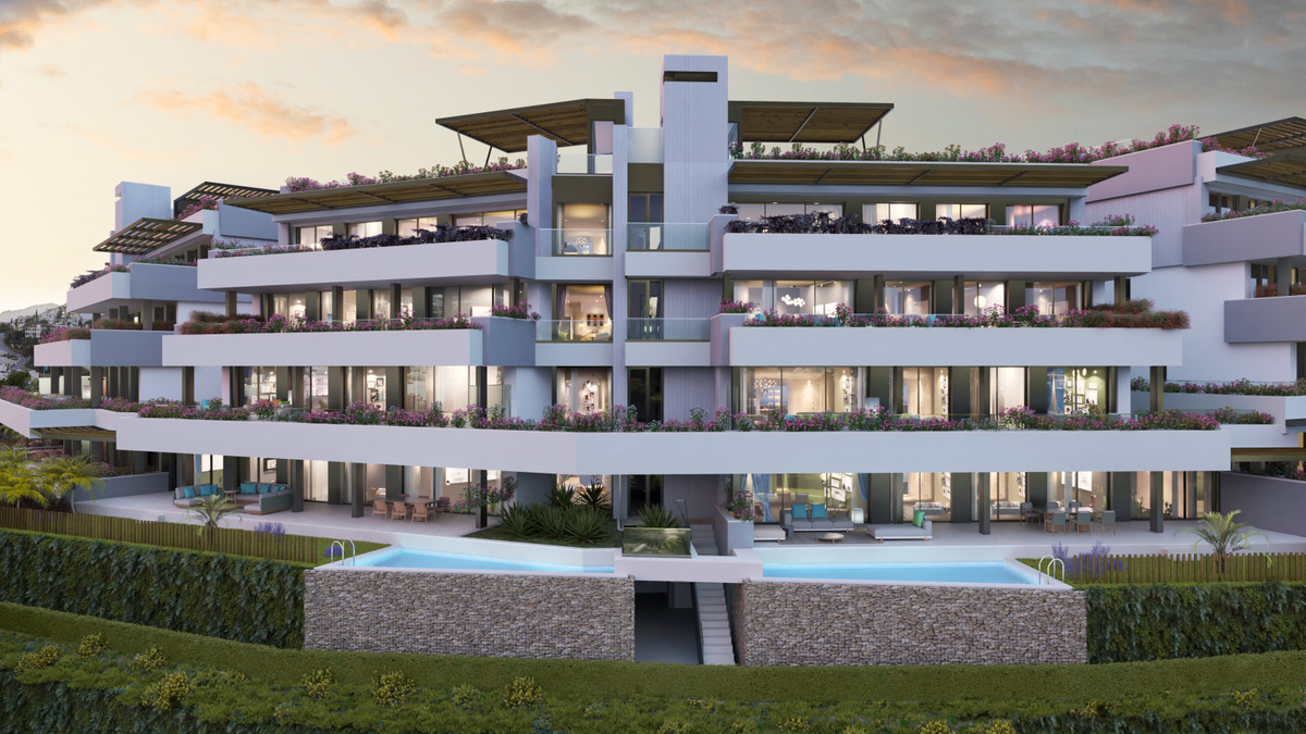 3 Bedroom Apartment for Sale in Benahavís — 2