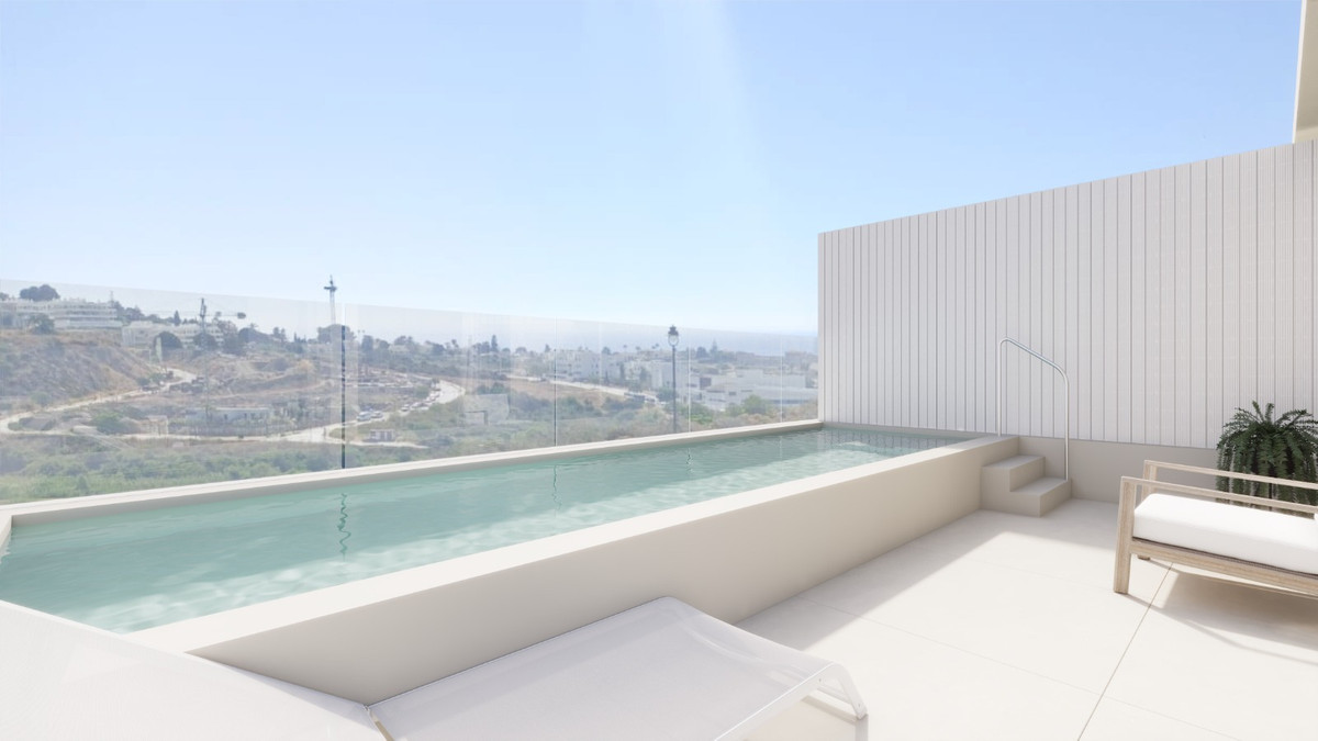 4 Bedroom Townhouse for Sale in Estepona — 9