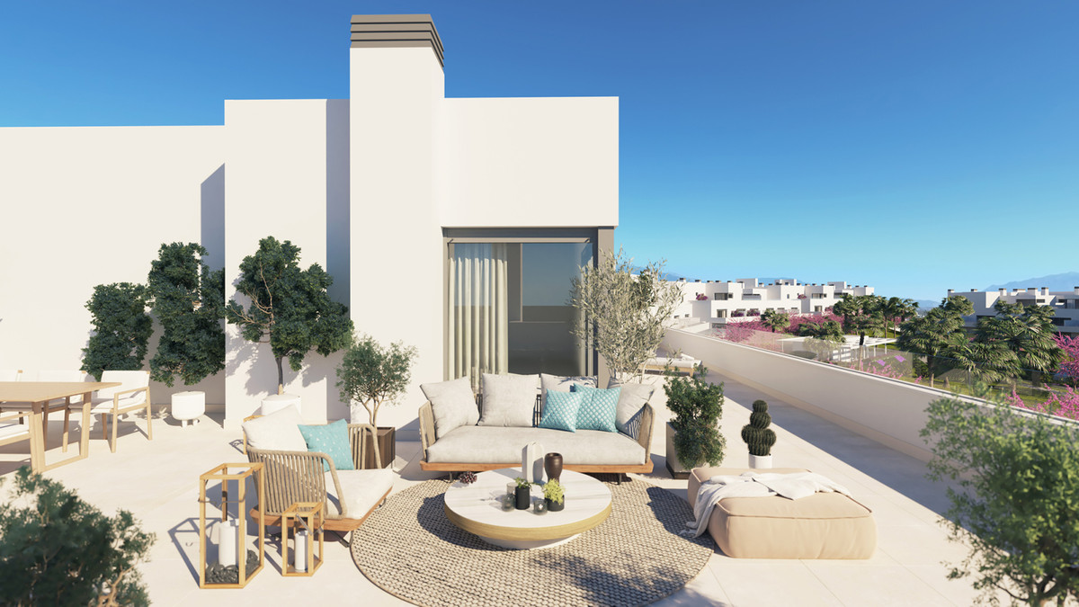 3 Bedroom Apartment for Sale in Estepona — 3