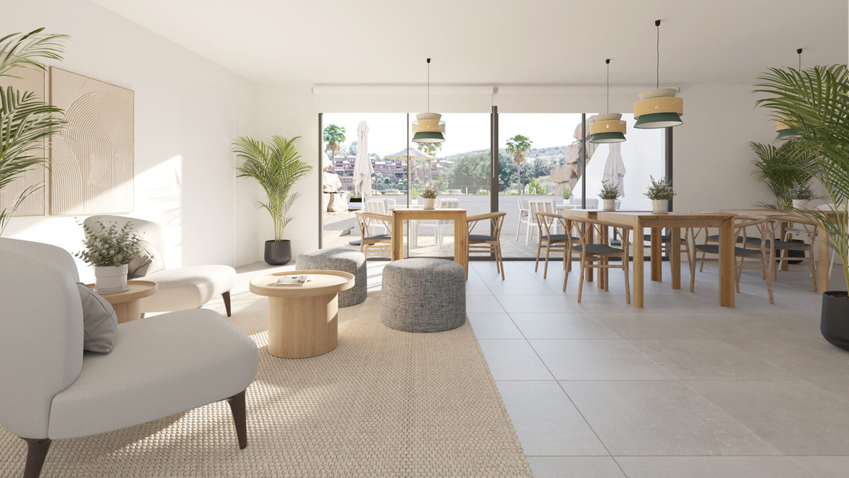 2 Bedroom Apartment for Sale in Estepona — 4