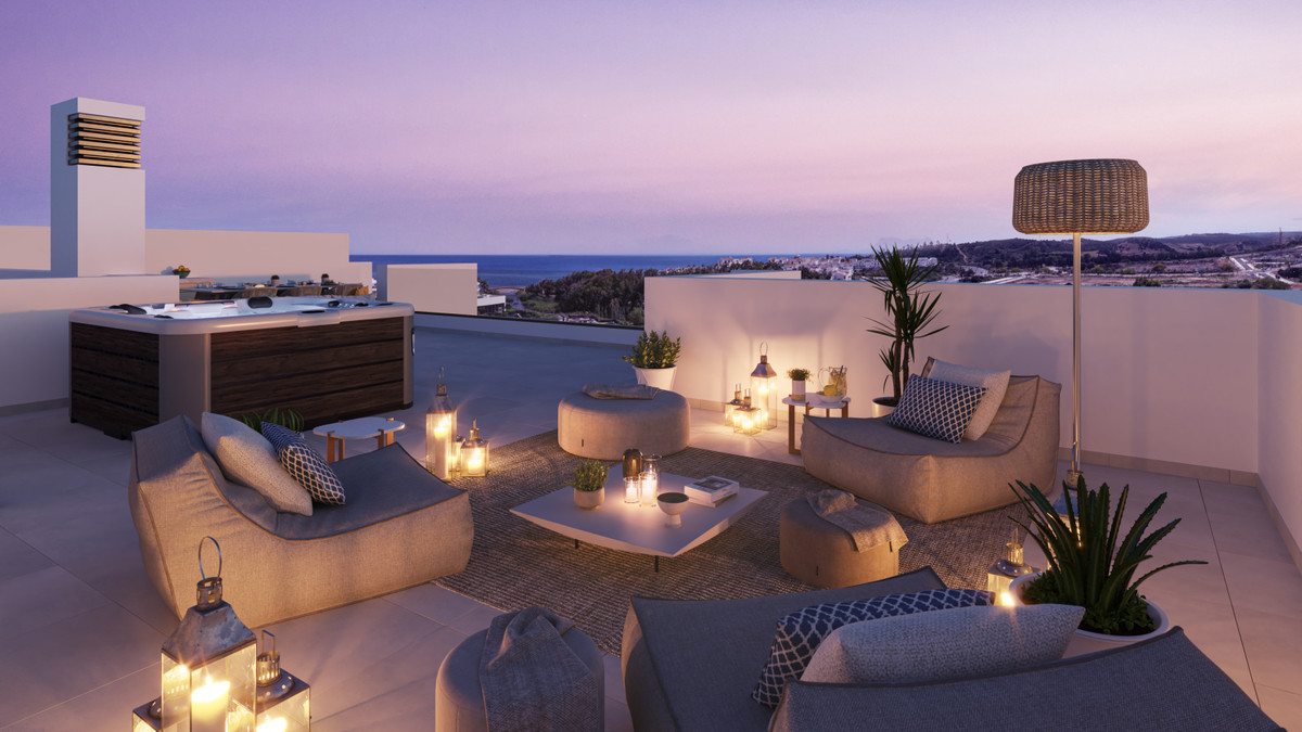 3 Bedroom Apartment for Sale in Estepona — 9