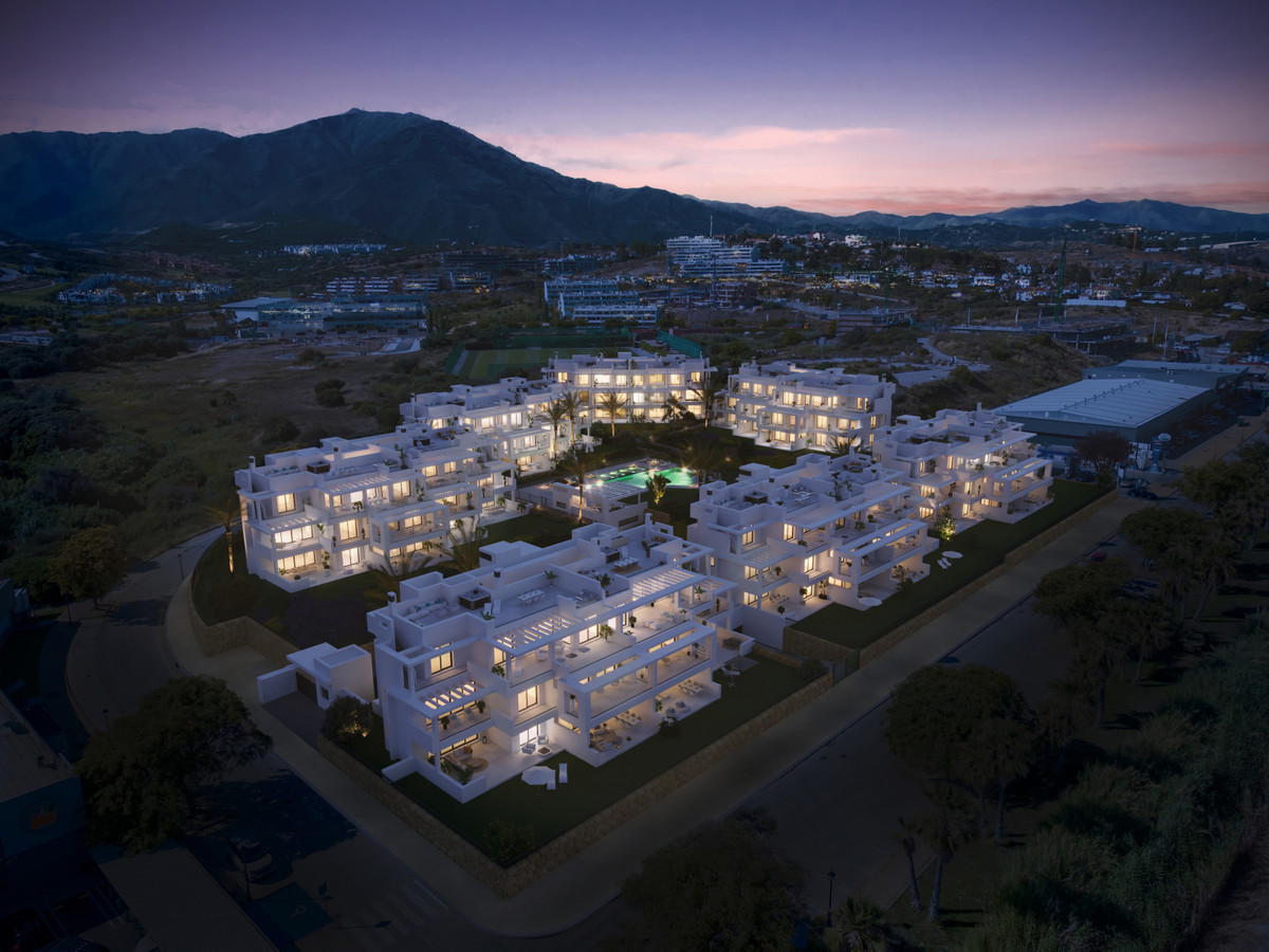 3 Bedroom Apartment for Sale in Estepona — view 10