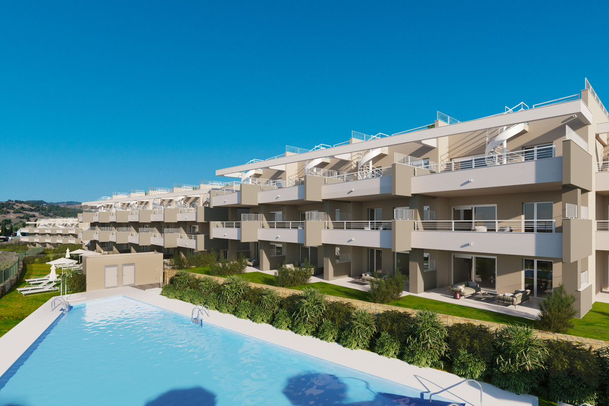 2 Bedroom Apartment for Sale in Estepona