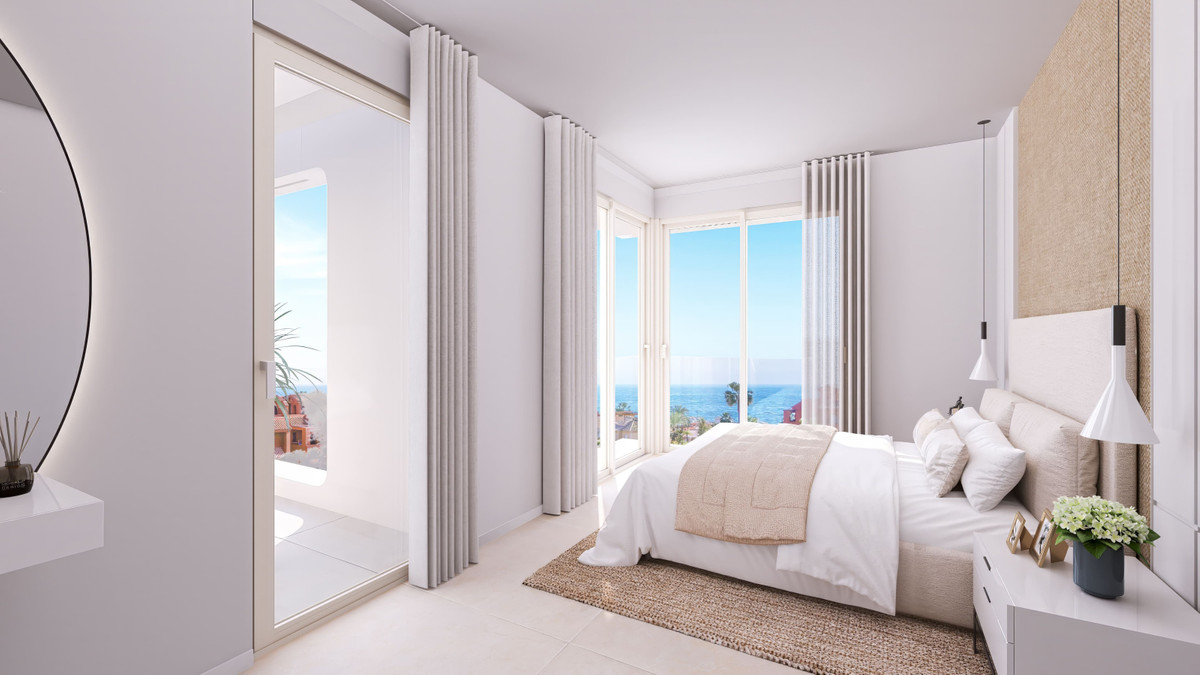 2 Bedroom Apartment for Sale in Estepona — 6