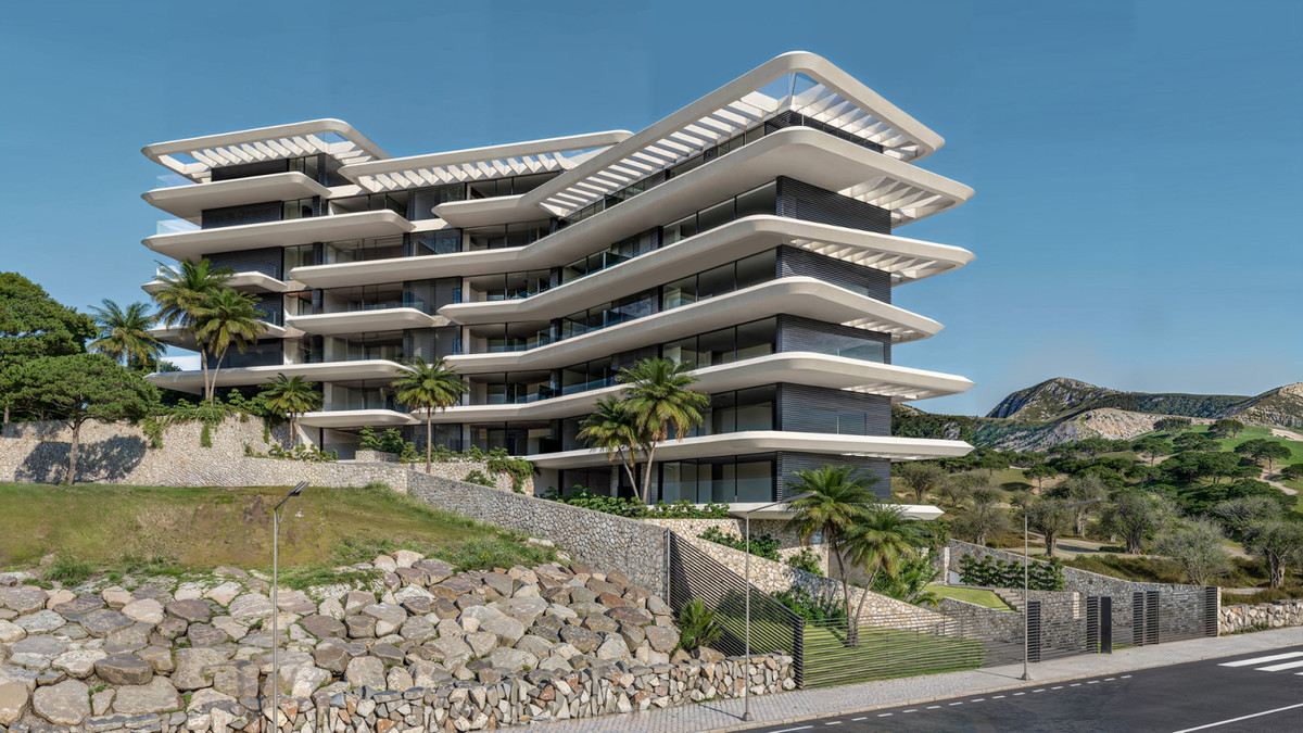 2 Bedroom Apartment for Sale in Estepona
