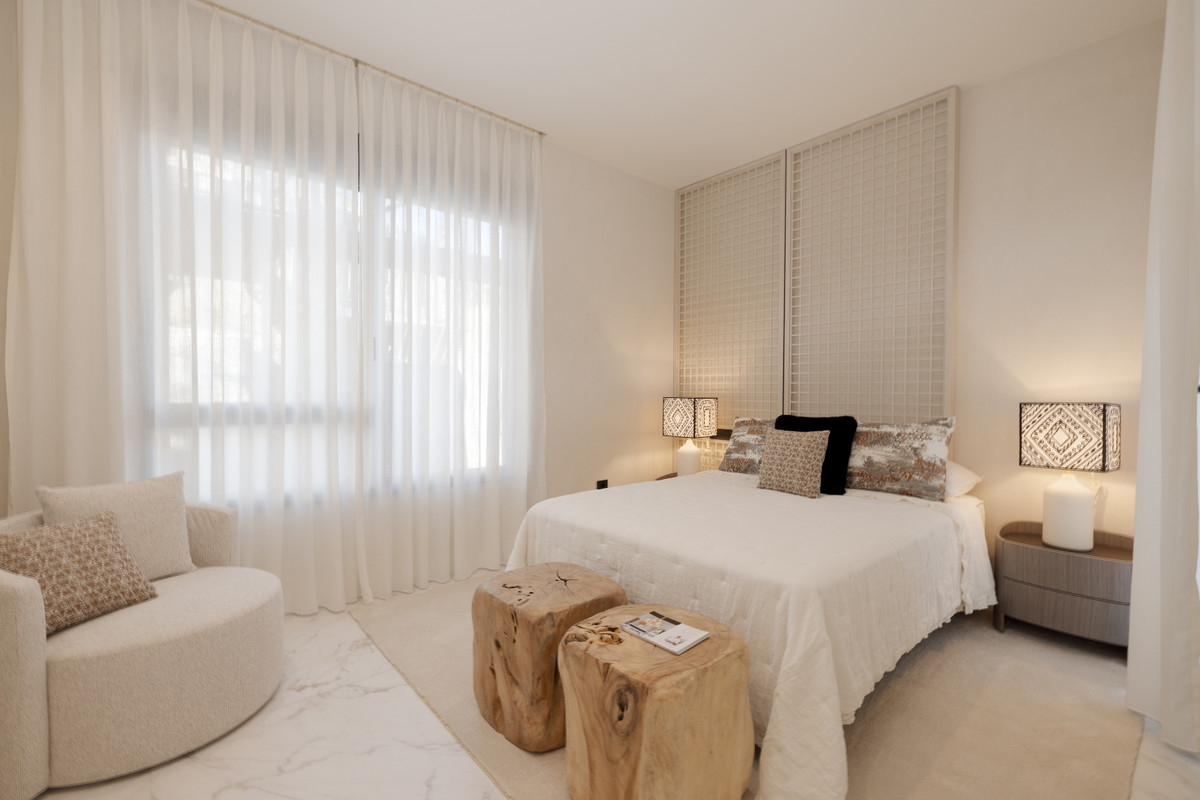 3 Bedroom Apartment for Sale in New Golden Mile — 9