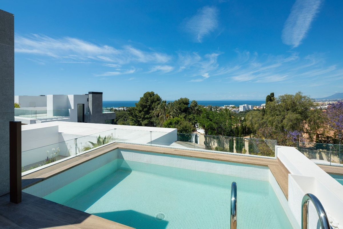 4 Bedroom Townhouse for Sale in Marbella — 8