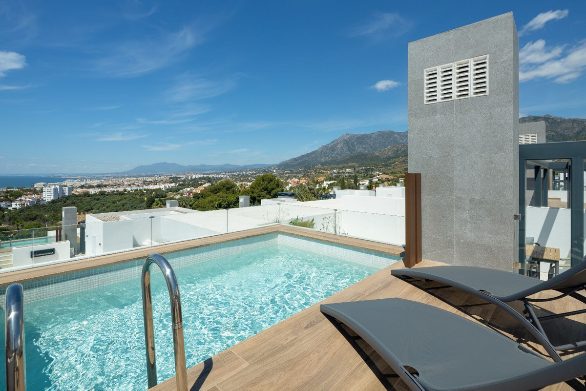 4 Bedroom Townhouse for Sale in Marbella — 9