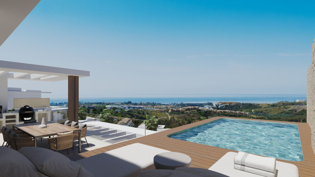 2 Bedroom Apartment for Sale in Estepona — 2