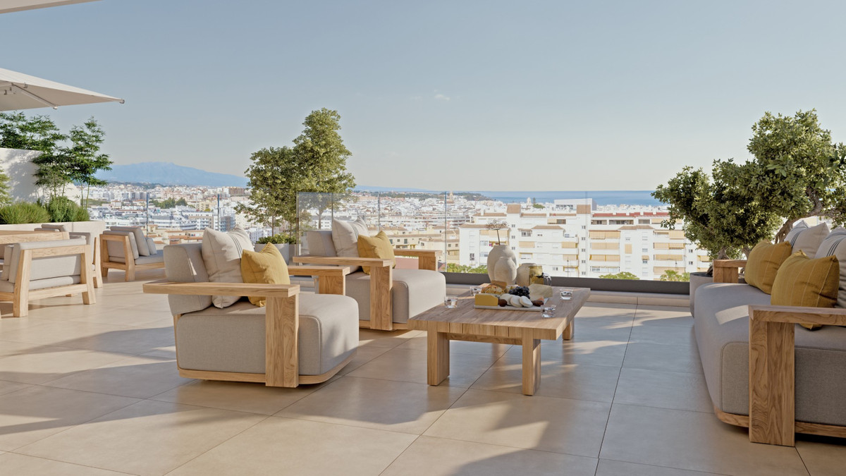 2 Bedroom Apartment for Sale in Estepona — 3