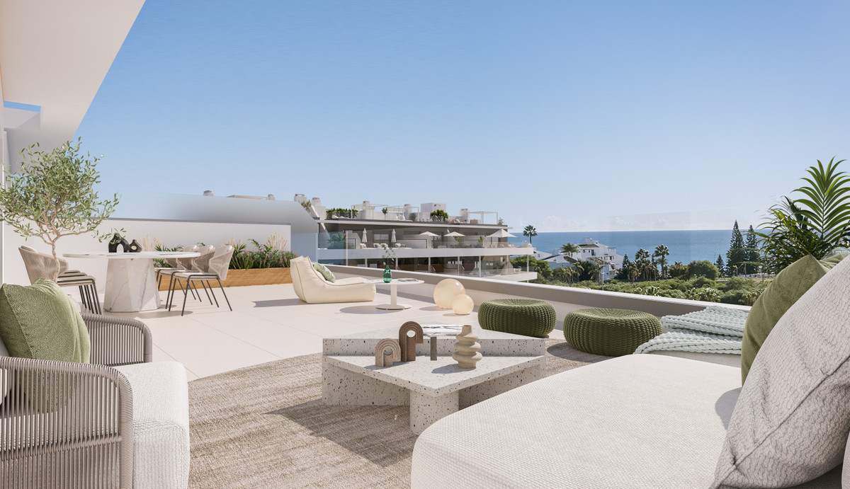 3 Bedroom Apartment for Sale in Estepona — 8