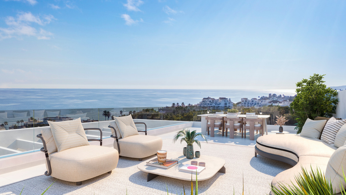 1 Bedroom Apartment for Sale in Estepona — 2