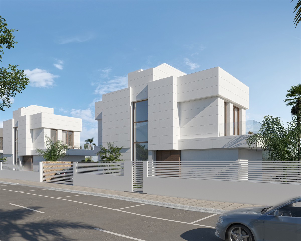 4 Bedroom Villa for Sale in Estepona — 3