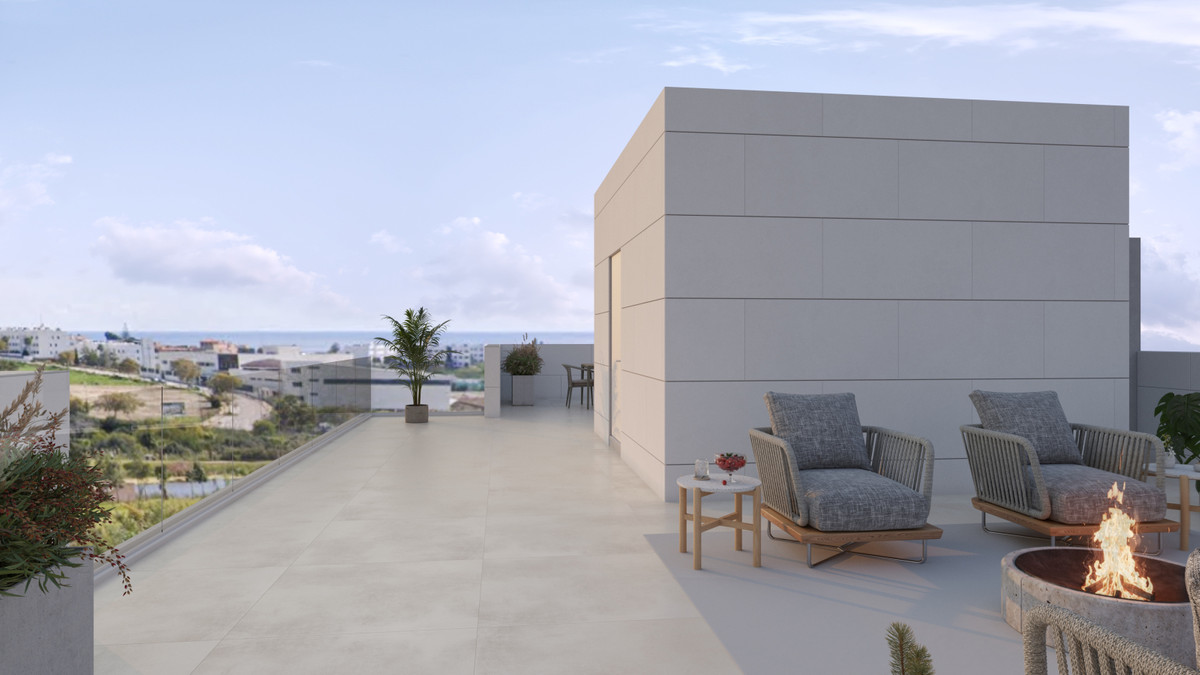 4 Bedroom Villa for Sale in Estepona — 6