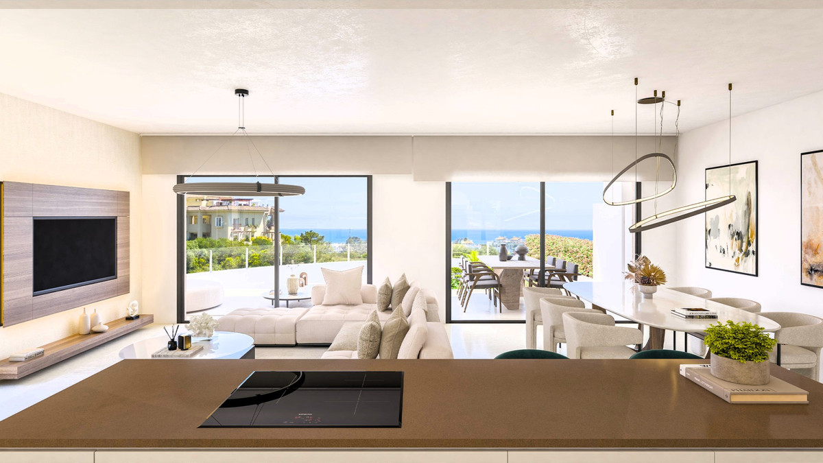 3 Bedroom Townhouse for Sale in Estepona — 2