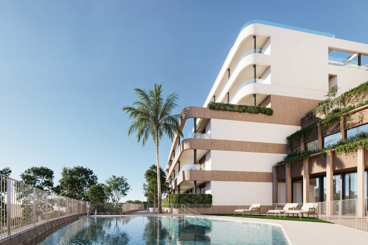 2 Bedroom Apartment for Sale in Estepona — 2