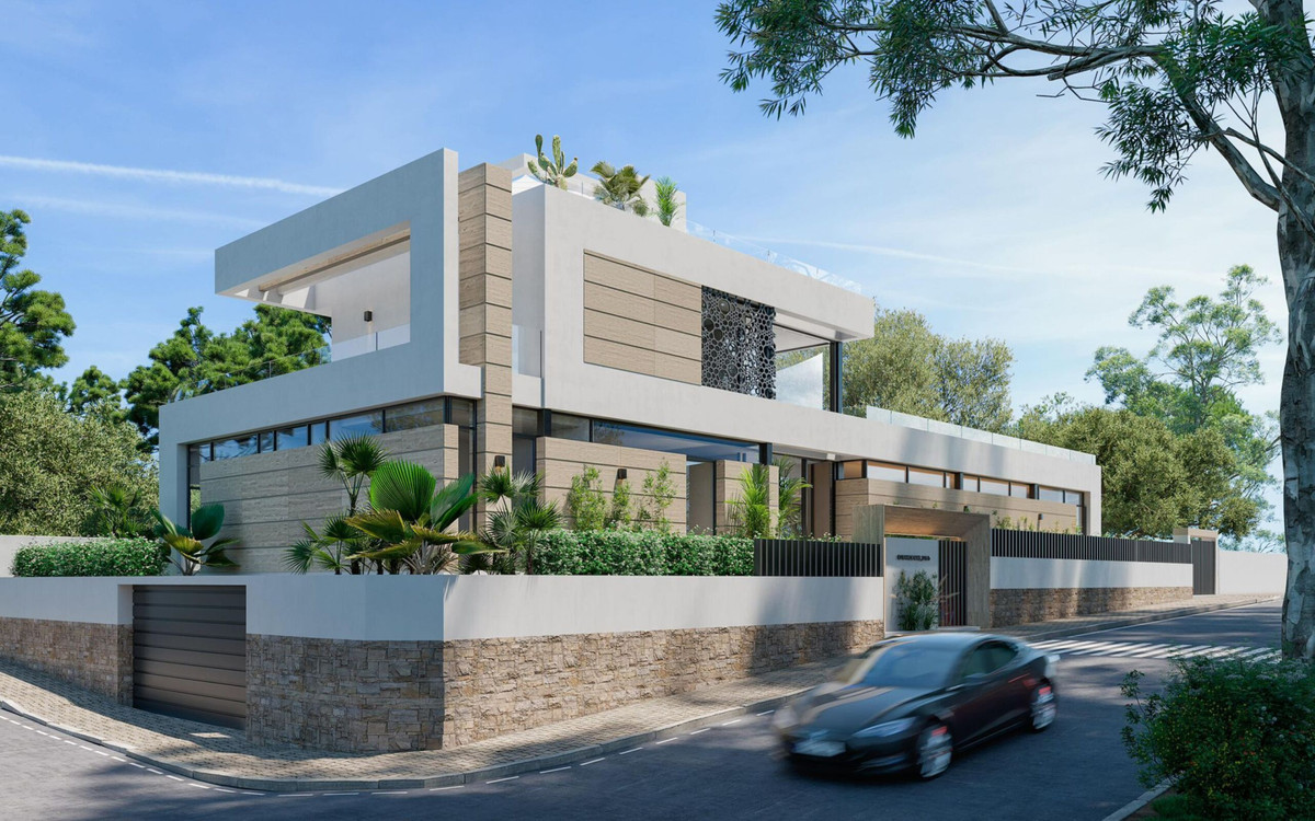 5 Bedroom Villa for Sale in Nueva Andalucía — 2