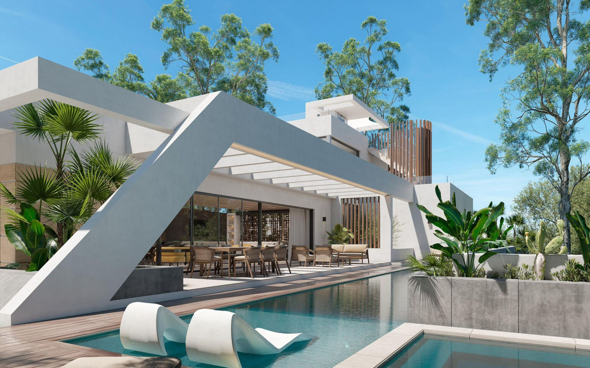 5 Bedroom Villa for Sale in Nueva Andalucía — 5