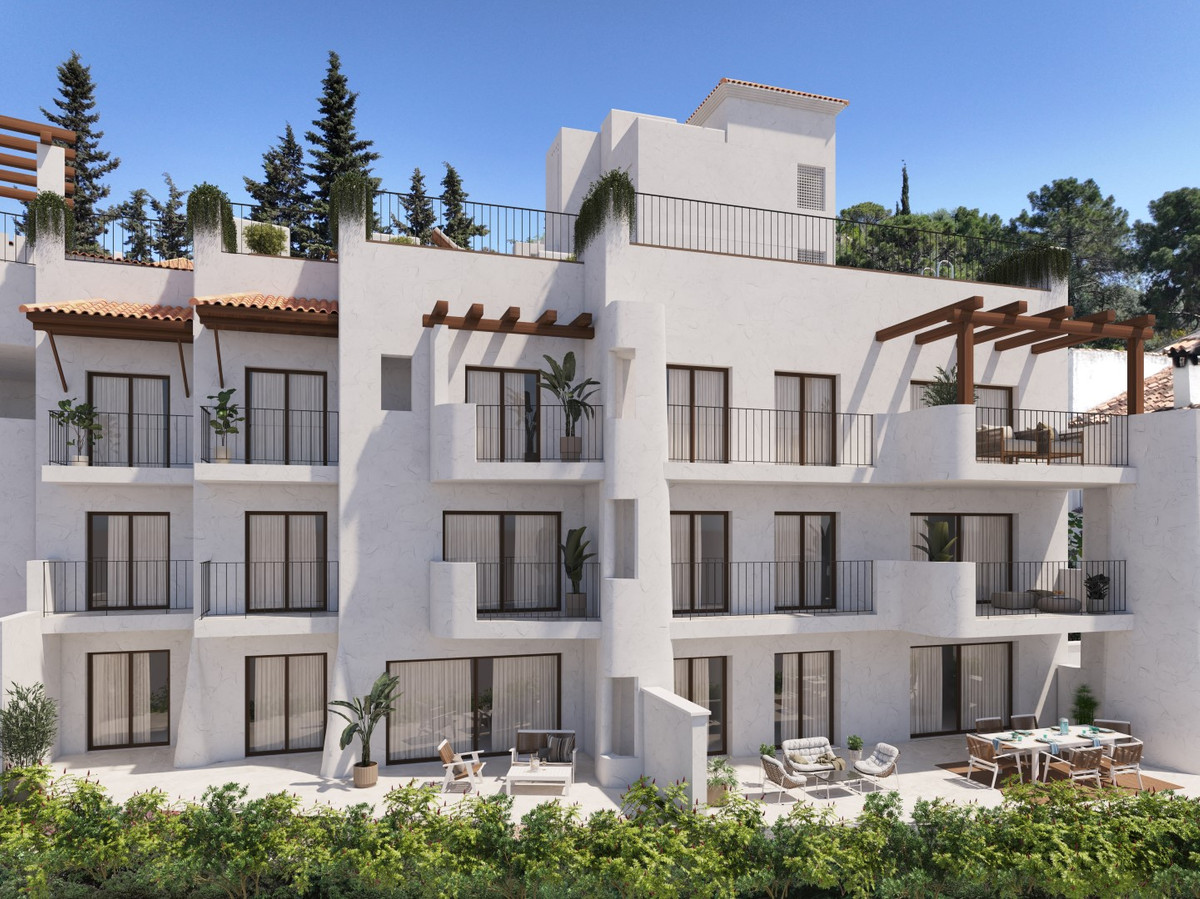 2 Bedroom Apartment for Sale in Benahavís
