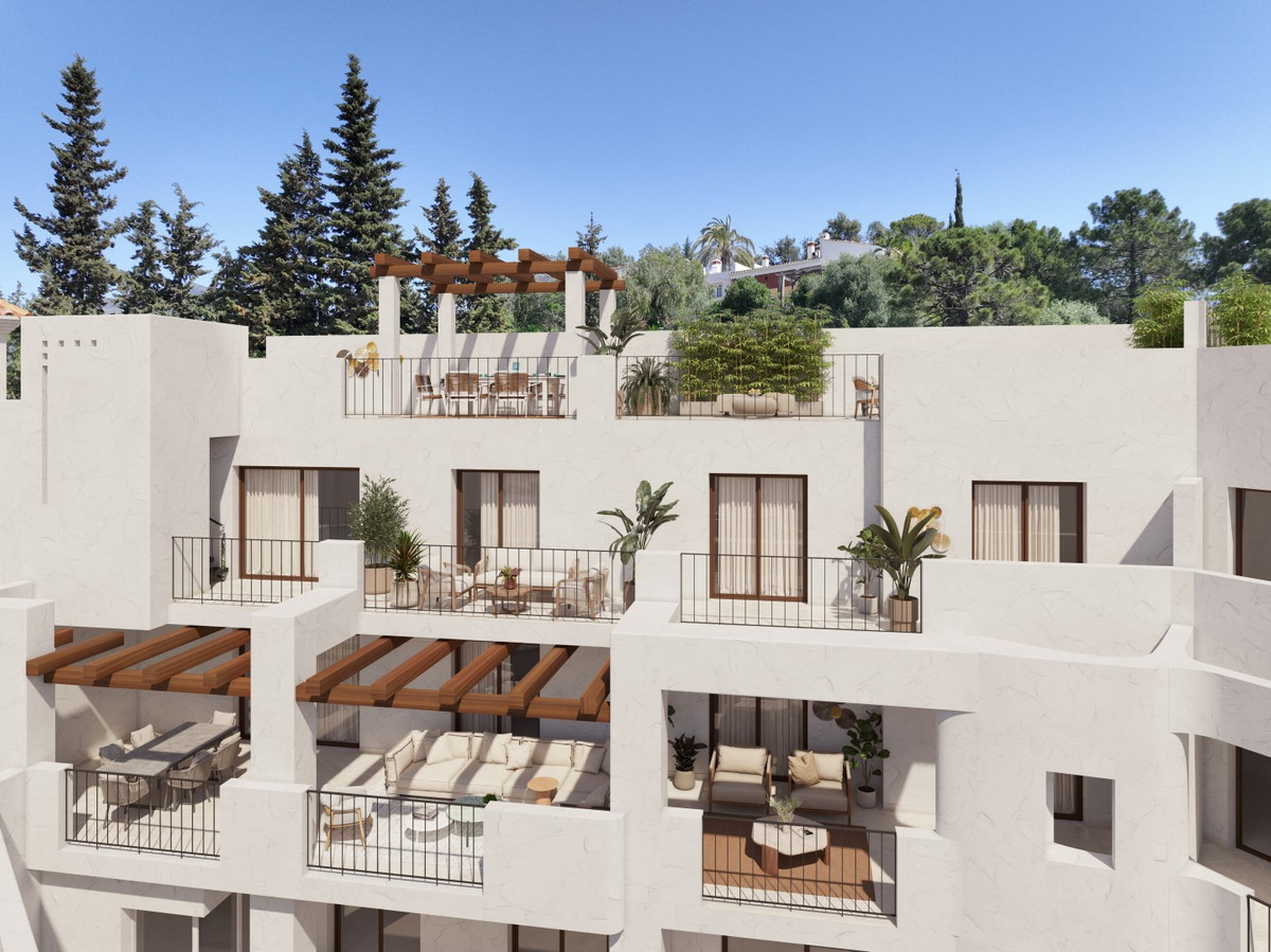 2 Bedroom Apartment for Sale in Benahavís — 8