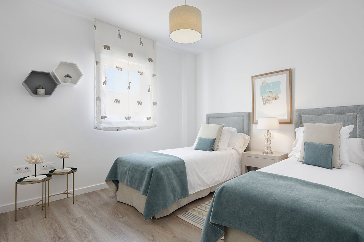 2 Bedroom Apartment for Sale in Marbella — 7