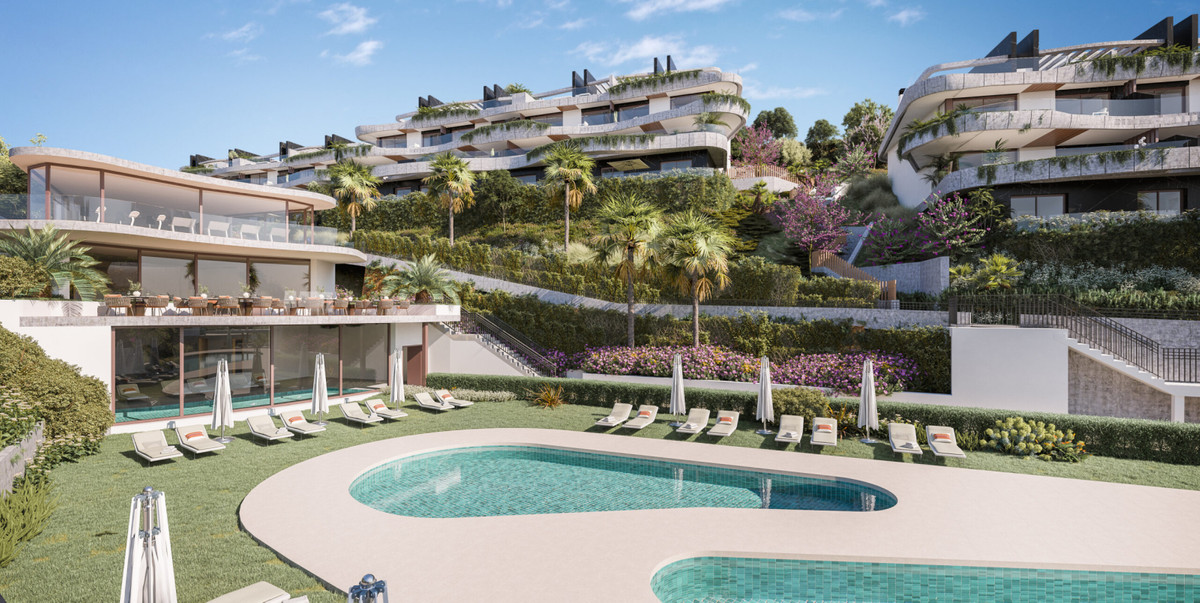 2 Bedroom Apartment for Sale in Marbella — 2