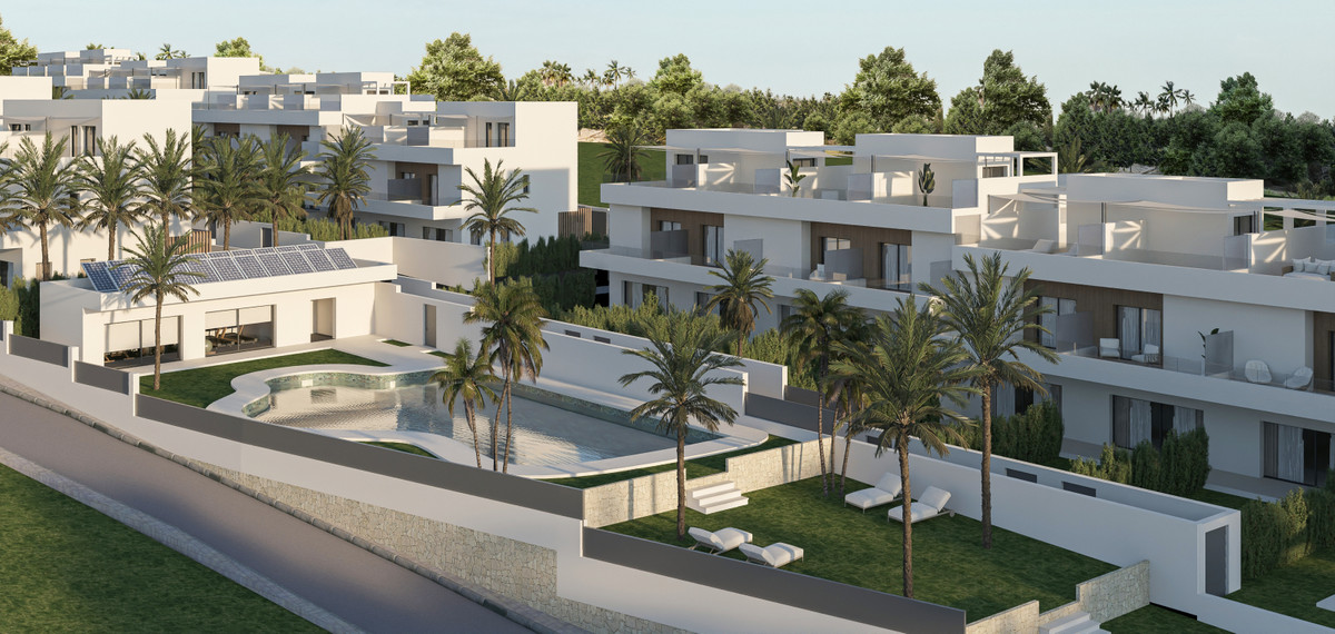 3 Bedroom Townhouse for Sale in Estepona