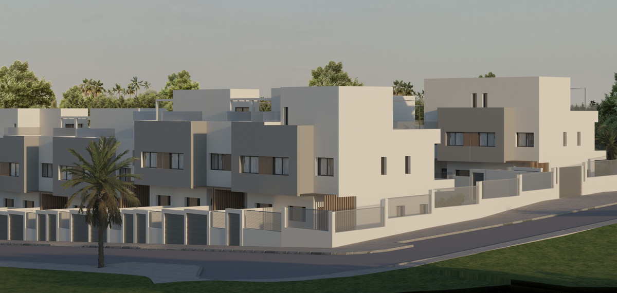 3 Bedroom Townhouse for Sale in Estepona — 2