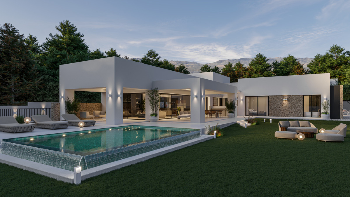 4 Bedroom Villa for Sale in New Golden Mile