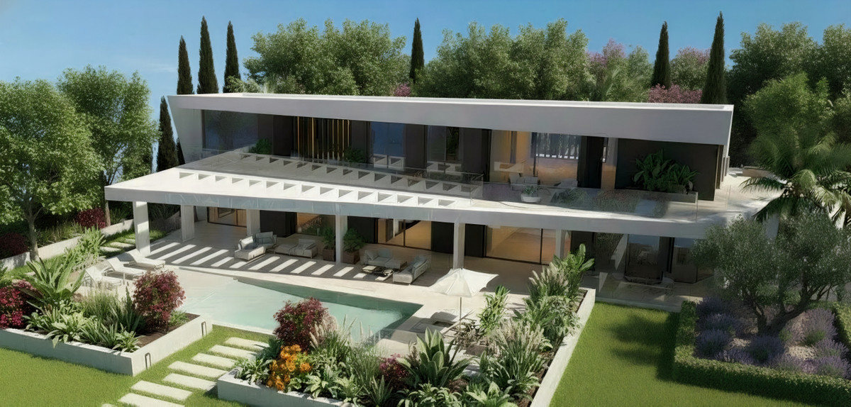5 Bedroom Villa for Sale in Nagüeles