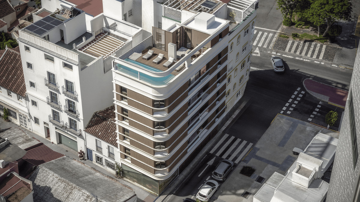 2 Bedroom Apartment for Sale in Estepona — 2