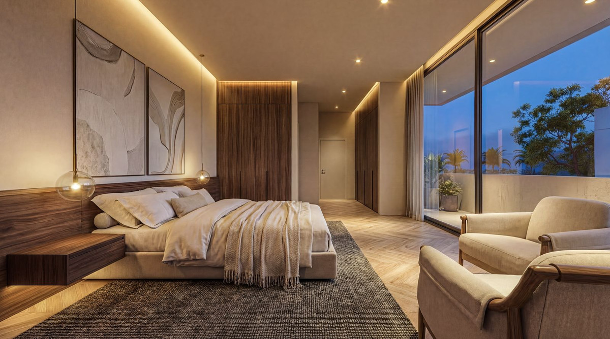 5 Bedroom Villa for Sale in New Golden Mile — view 10