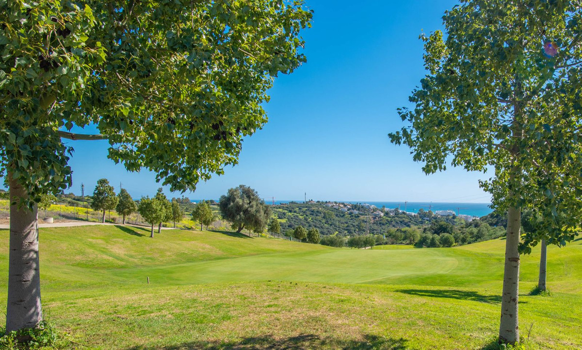 3 Bedroom Villa for Sale in Estepona — view 10