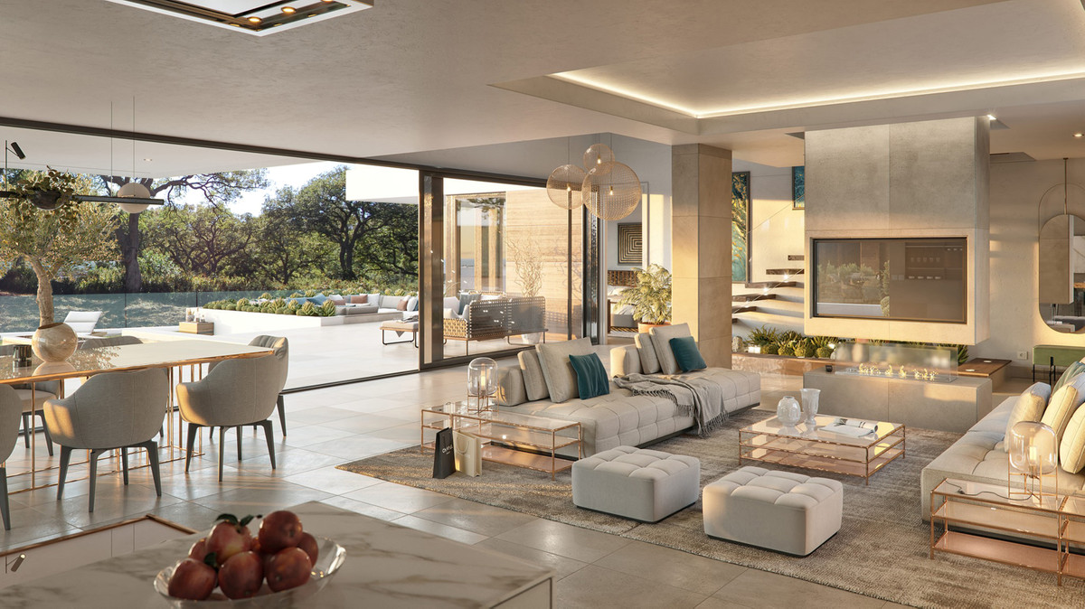 4 Bedroom Villa for Sale in Estepona
