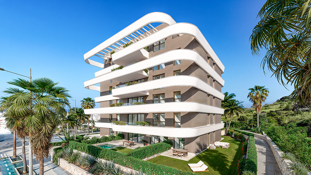 3 Bedroom Apartment for Sale in Estepona