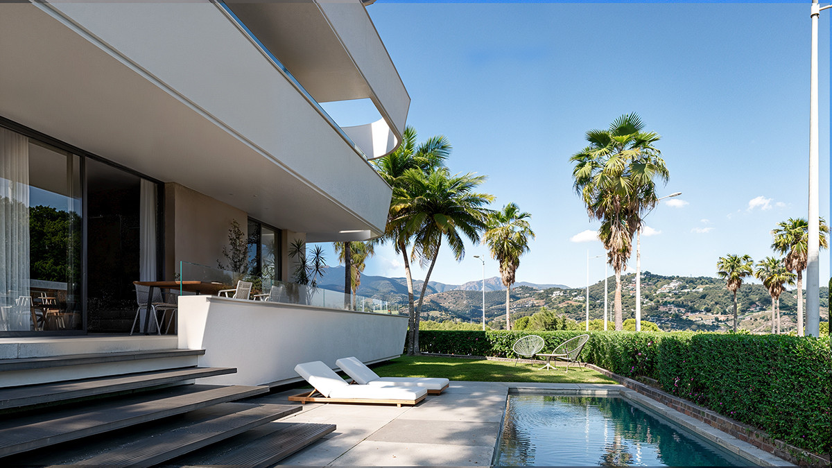 3 Bedroom Apartment for Sale in Estepona — 6