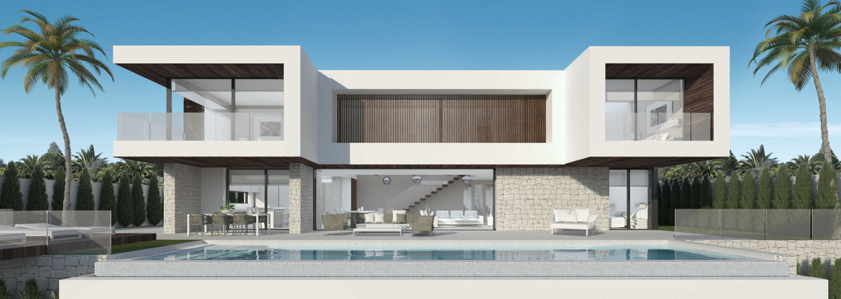 4 Bedroom Villa for Sale in Selwo — 2