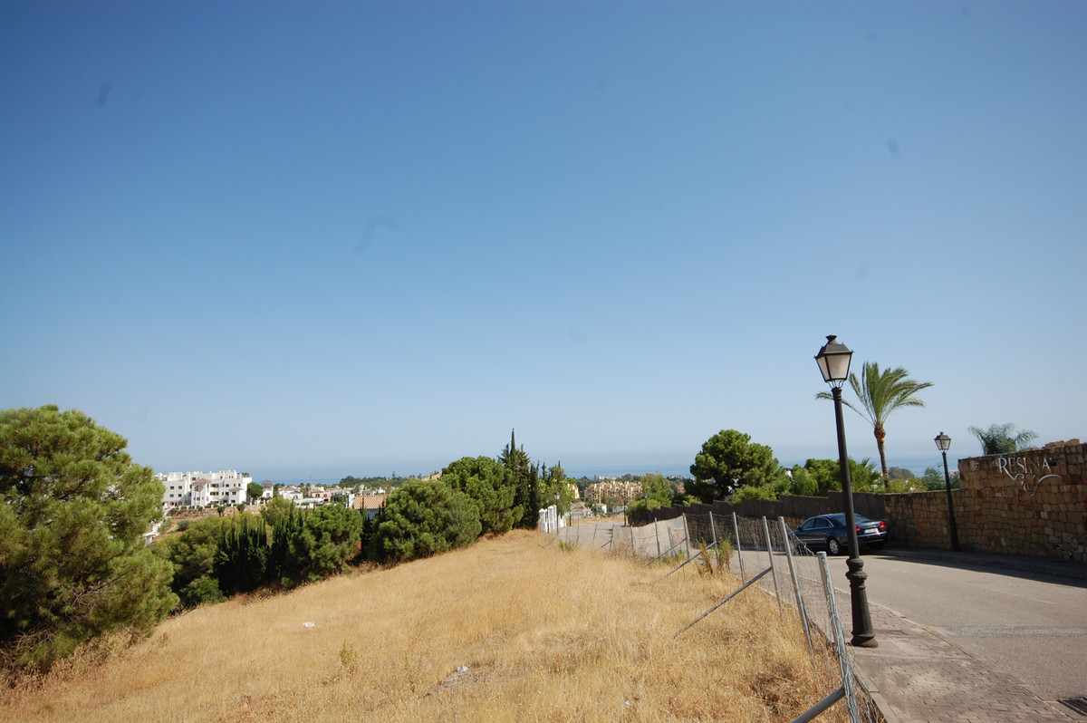 4 Bedroom Villa for Sale in Selwo — 4