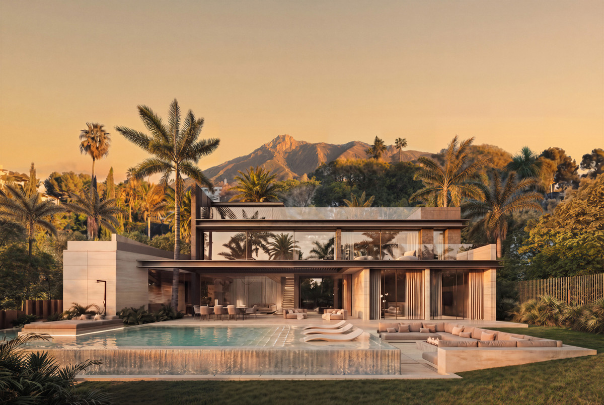 5 Bedroom Villa for Sale in Marbella