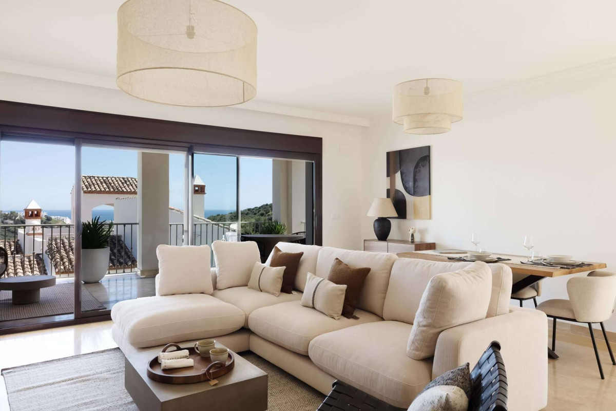 3 Bedroom Townhouse for Sale in Valle Romano — 3