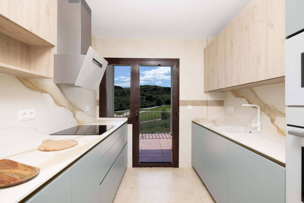 3 Bedroom Townhouse for Sale in Valle Romano — 4