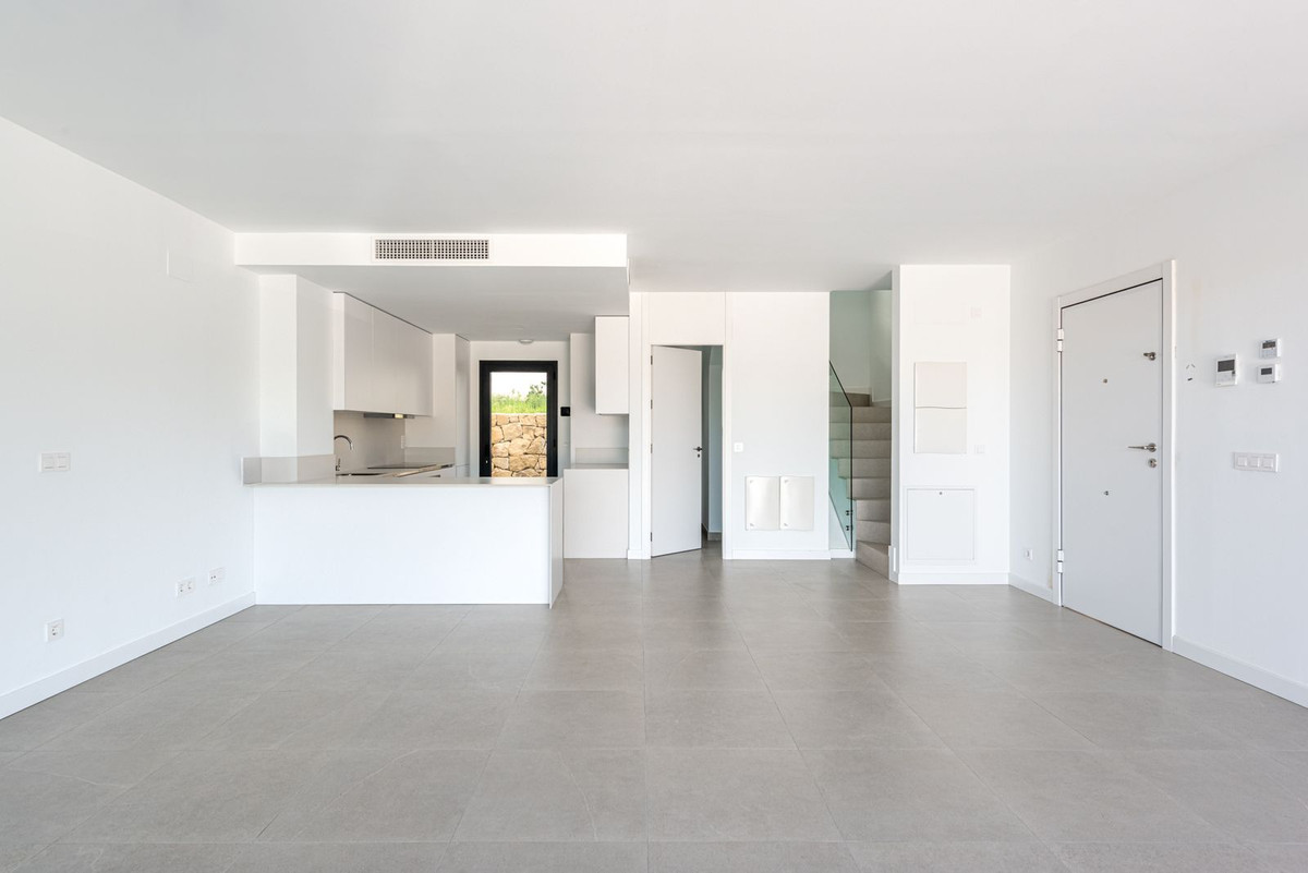 3 Bedroom Villa for Sale in Atalaya — 5