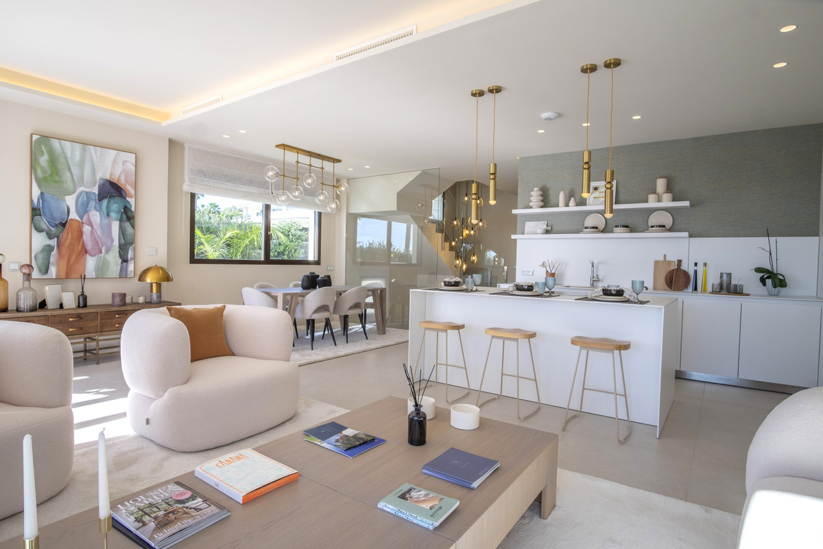 5 Bedroom Villa for Sale in New Golden Mile — 6