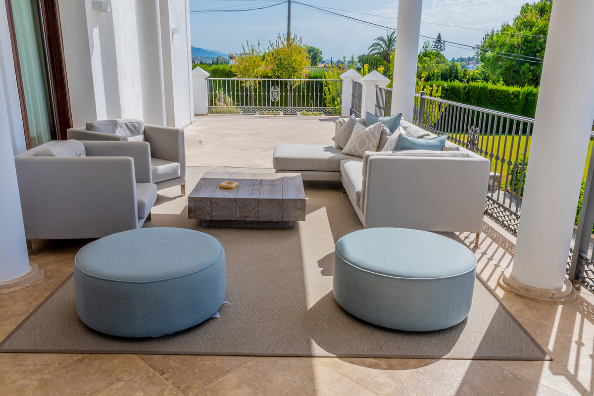 5 Bedroom Villa for Sale in Guadalmina Alta — view 10